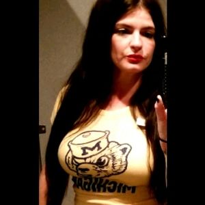 Meet your Posher, Samantha